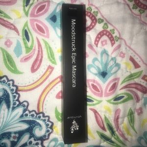 Moodstruck Epic Mascara